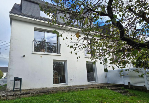Maison 8 pièces 184 m² · à Vannes · 184,4 m² · 594 310 €