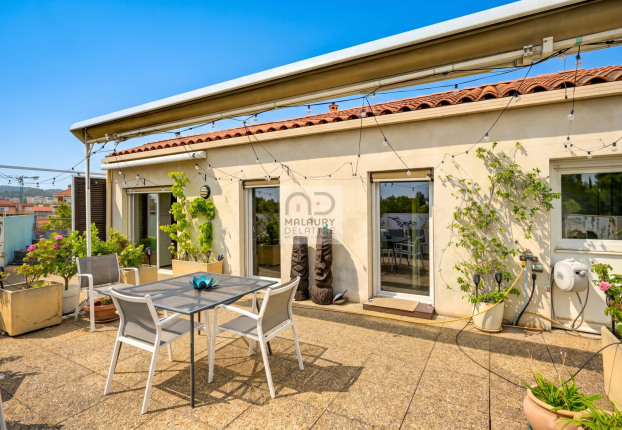 Appartement 6 pièces 165 m² · à Aix-en-Provence · 165,4 m² · 1 260 000 €