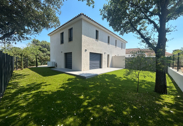 Maison 4 pièces 100 m² · à Six-Fours-les-Plages · 100 m² · 535 000 €