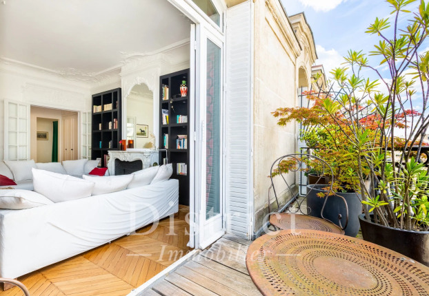 Appartement 5 pièces 121 m² · à Pereire-Malesherbes, Paris 17ème · 121 m² · 1 850 000 €