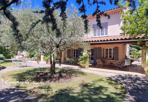Maison 7 pièces 202 m² · à Mazan · 201,9 m² · 670 000 €