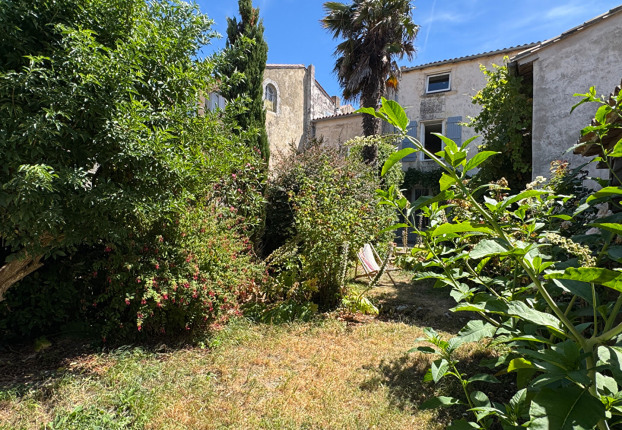 Maison 8 pièces 253 m² · à Saint-Martin-de-Ré · 253 m² · 1 890 000 €