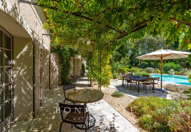 Maison 8 pièces 290 m² · à Partie Nord Est, Saint-Rémy-de-Provence · 290 m² · 1 950 000 €