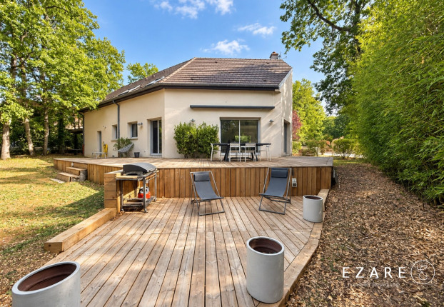 Maison 8 pièces 185 m² · à Asnières-lès-Dijon · 185 m² · 765 000 €