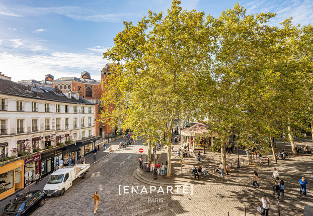 Appartement 4 pièces 95 m² · à Clignancourt-Jules Joffrin, Paris 18ème · 95 m² · 930 000 €