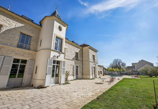 Maison 11 pièces 304 m² · à Rambouillet · 304 m² · 1 450 000 €