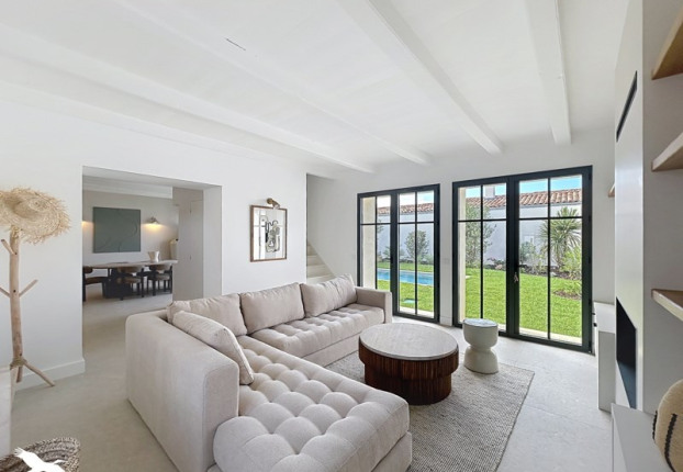 Maison 6 pièces 140 m² · à Sainte-Marie-de-Ré · 140 m² · 1 198 300 €