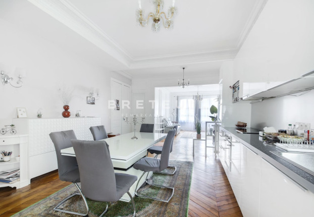 Appartement 5 pièces 111 m² · à Muette Sud, Paris 16ème · 111 m² · 949 000 €