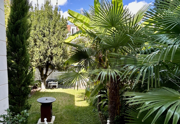 Maison 7 pièces 260 m² · à Tours · 260 m² · 1 015 000 €
