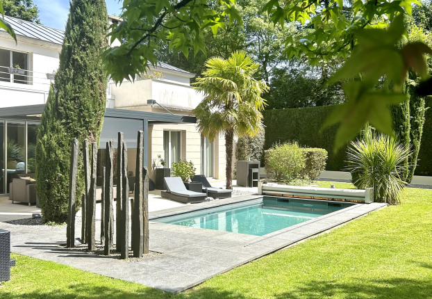 Maison 8 pièces 297 m² · à La Celle-Saint-Cloud · 297 m² · 1 850 000 €