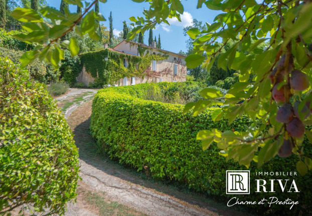 Maison 8 pièces 217 m² à Camblanes-Et-Meynac