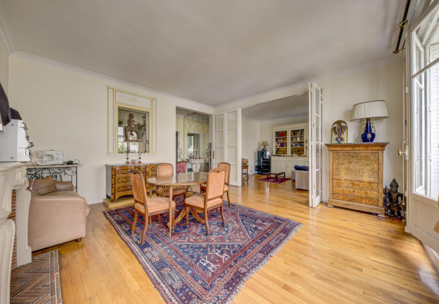 Appartement 4 pièces 119 m² · à Auteuil Nord, Paris 16ème · 118,7 m² · 1 195 000 €