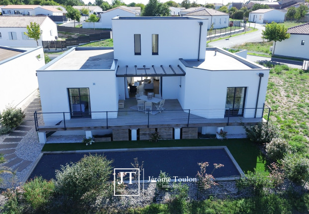 Maison 5 pièces 123 m² · à Étaules · 123 m² · 523 500 €
