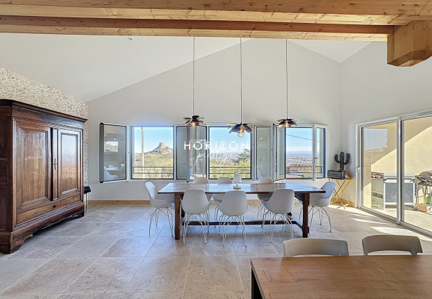 Maison 9 pièces 210 m² · à Mâcon · 210 m² · 649 000 €