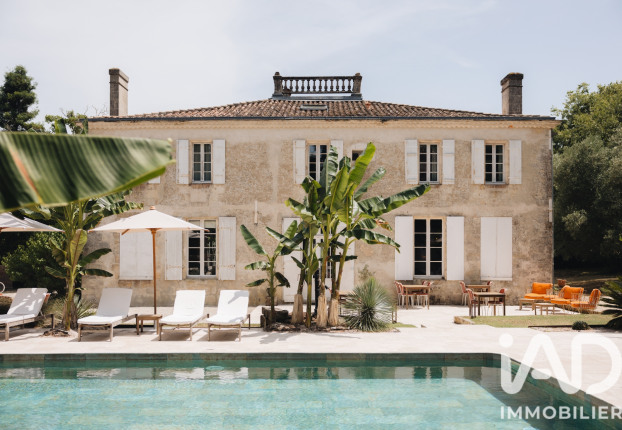 Maison 15 pièces 660 m² · à Saint-Seurin-de-Cadourne · 660 m² · 1 500 000 €