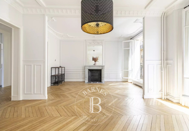 Appartement 3 pièces 78 m² · à Dupleix-Motte Picquet, Paris 15ème · 77,5 m² · 1 140 000 €