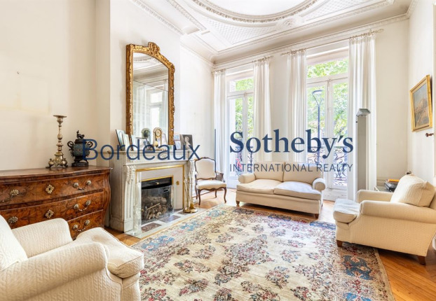 Maison 6 pièces 220 m² · à Caudéran-Barrière Judaïque, Bordeaux · 220 m² · 950 000 €