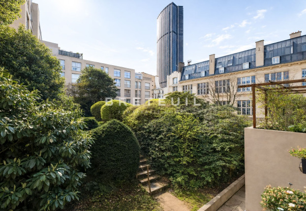Appartement 6 pièces 150 m² · à Raspail-Montparnasse, Paris 14ème · 150 m² · 1 795 000 €