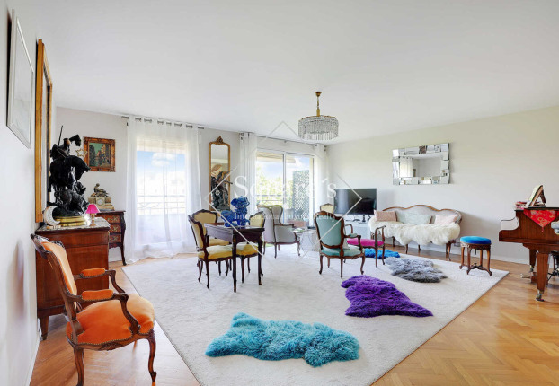 Appartement 5 pièces 138 m² · à Neuilly-sur-Seine · 138 m² · 2 290 000 €