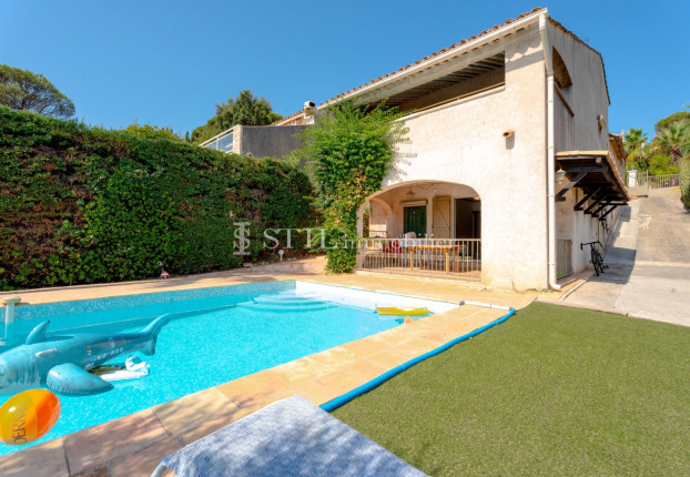 Maison 6 pièces 166 m² · à Sainte-Maxime · 166 m² · 690 000 €