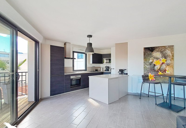 Appartement 3 pièces 81 m² · à Ville d'Ete, Arcachon · 81 m² · 690 000 €