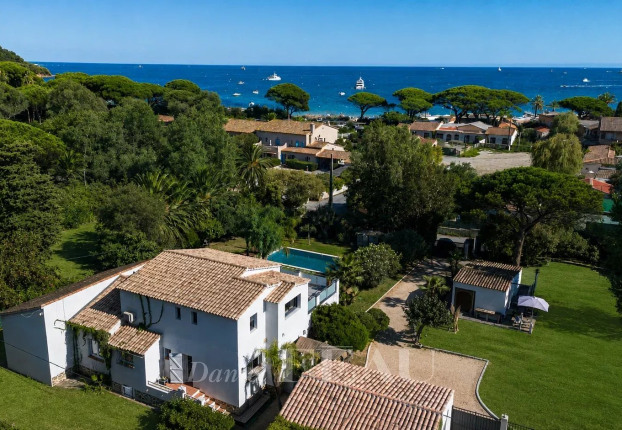 Maison 7 pièces 230 m² · à Ramatuelle · 230 m² · 9 400 000 €