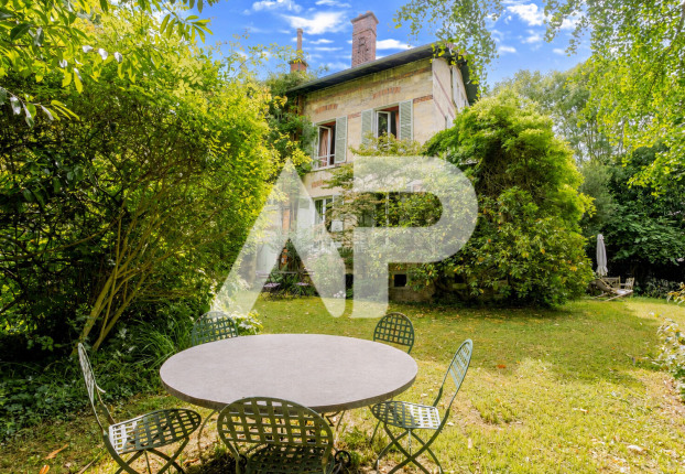 Maison 9 pièces 290 m² · à Ernest Renan-Chataigneraie, Sèvres · 290 m² · 2 190 000 €