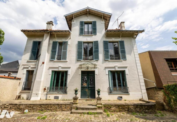 Maison 11 pièces 350 m² · à Sceaux · 350 m² · 1 820 000 €