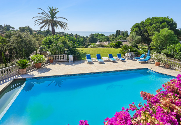 Maison 10 pièces 308 m² · à Saint Aygulf · 308 m² · 2 900 000 €