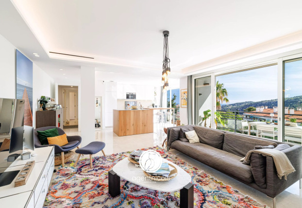 Appartement 5 pièces 145 m² · à Villefranche-sur-Mer · 144,7 m² · 1 799 000 €