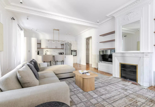 Appartement 5 pièces 108 m² · à Saint Lambert, Paris 15ème · 108 m² · 1 150 000 €