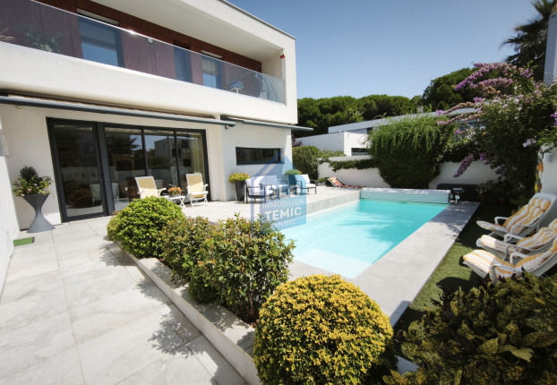 Maison 5 pièces 180 m² · à La Grande-Motte · 180 m² · 1 325 000 €