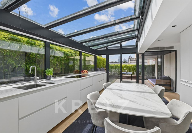Appartement 5 pièces 163 m² · à Ile de la Jatte-Parc d'Orléans, Neuilly-sur-Seine · 163 m² · 3 650 000 €