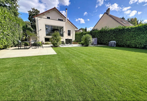 Maison 7 pièces 184 m² · à La Celle-Saint-Cloud · 184 m² · 1 290 000 €