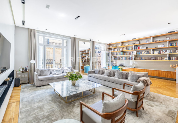 Appartement 7 pièces 235 m² · à Muette Nord, Paris 16ème · 235 m² · 3 640 000 €