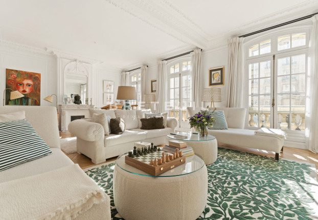 Appartement 7 pièces 231 m² · à Paris 16ème · 231 m² · 2 980 000 €