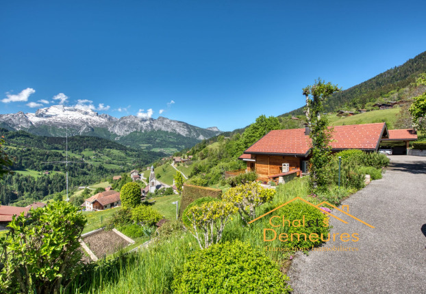 Maison 7 pièces 168 m² · à Manigod · 168 m² · 1 575 000 €