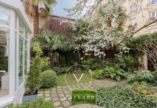 Maison 4 pièces 116 m² · à Vaugirard-Parc des Expositions, Paris 15ème · 116,4 m² · 1 650 000 €