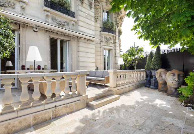 Appartement 5 pièces 248 m² · à Porte Dauphine, Paris 16ème · 248 m² · 4 480 000 €