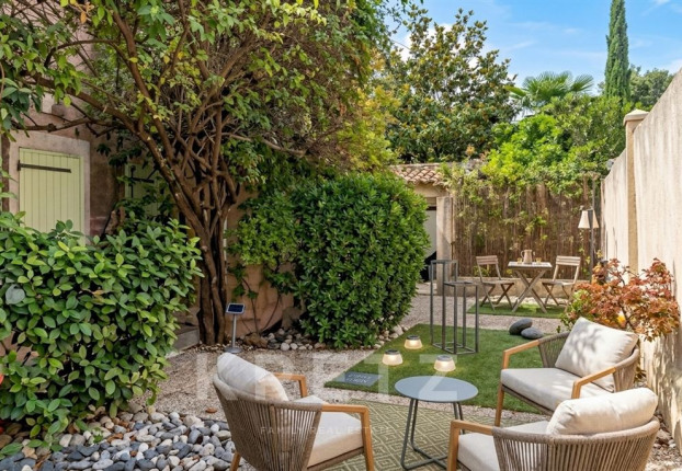 Maison 5 pièces 120 m² · à Courbevoie · 120 m² · 990 000 €