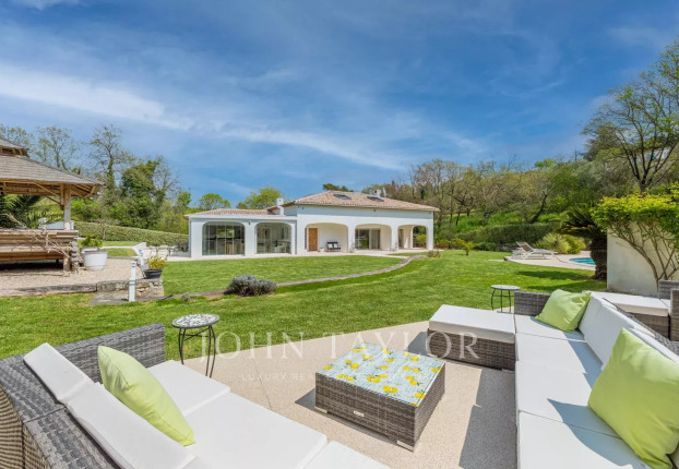 Maison 7 pièces 300 m² · à Opio · 300 m² · 1 995 000 €