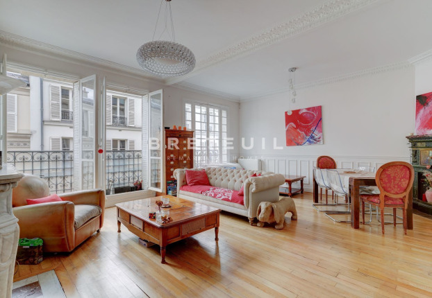 Appartement 5 pièces 107 m² · à Paris 16ème · 107,3 m² · 1 300 000 €
