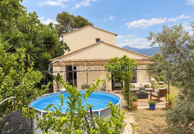 Maison 4 pièces 117 m² · à Saint-Laurent-du-Var · 117 m² · 650 000 €