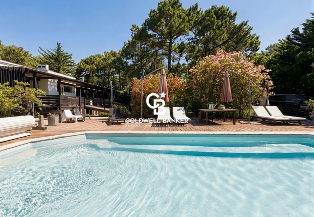 Maison 7 pièces 130 m² · à Lège-Cap-Ferret · 130 m² · 1 450 000 €