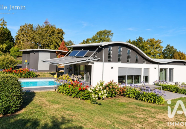 Maison 6 pièces 155 m² · à Loubieng · 155 m² · 647 000 €