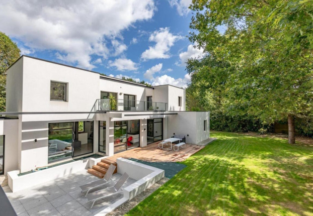 Maison 7 pièces 200 m² · à La Chapelle-sur-Erdre · 200 m² · 972 400 €