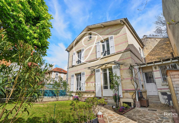 Maison 6 pièces 110 m² · à Le Vésinet · 110 m² · 950 000 €