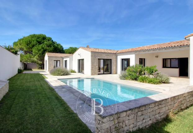 Maison 6 pièces 199 m² · à Le Bois-Plage-en-Ré · 199,4 m² · 1 942 000 €