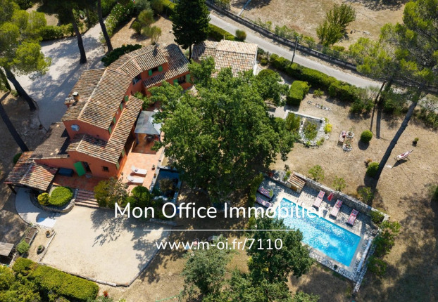 Maison 7 pièces 211 m² · à Le Puy-Sainte-Réparade · 211 m² · 995 000 €