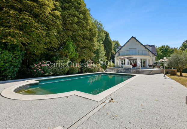 Maison 11 pièces 471 m² · à Le Perreux-sur-Marne · 471 m² · 1 850 000 €
